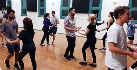 Online Salsa Dance Lessons .